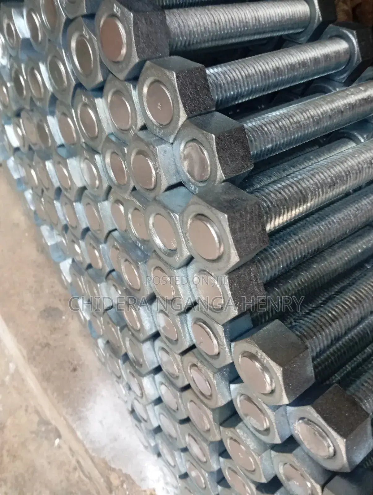 1 1/8 X 200mm Stud Bolt