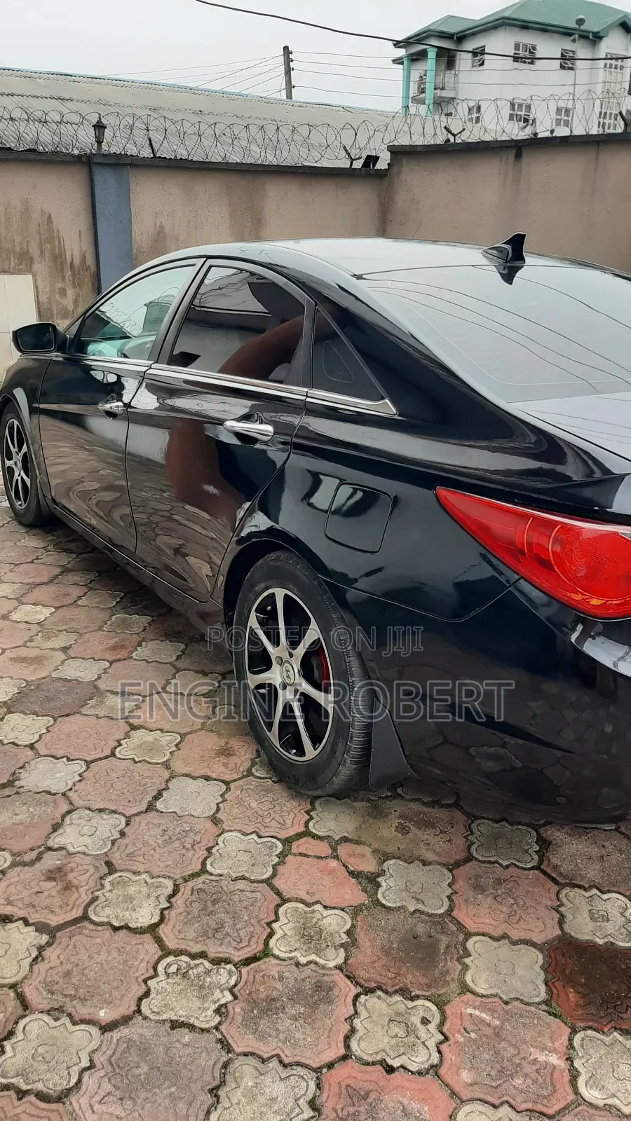 Hyundai Sonata SE 2.0T Sedan FWD (2.0L 4cyl 6A) 2012 Black