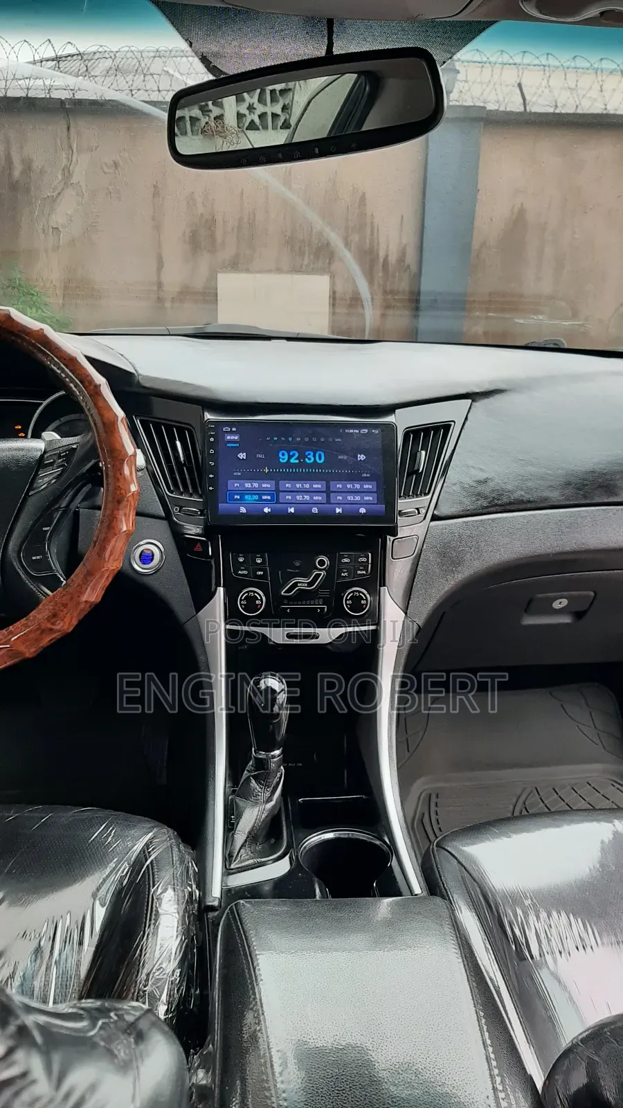 Hyundai Sonata SE 2.0T Sedan FWD (2.0L 4cyl 6A) 2012 Black