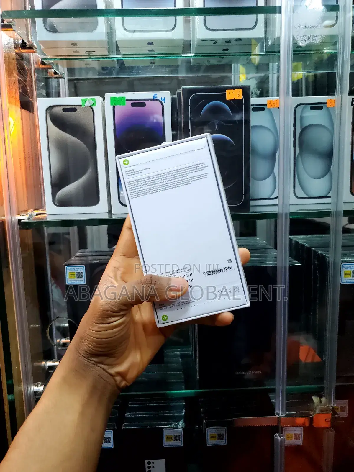 New Apple iPhone 13 128 GB Green