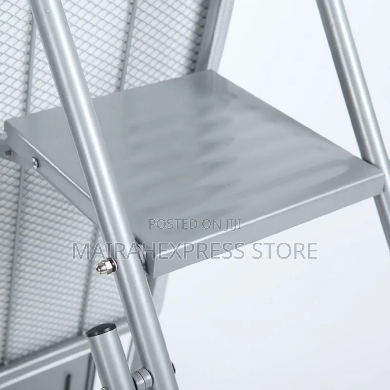 2 in 1, Ironing Board and Ladder (B3s)