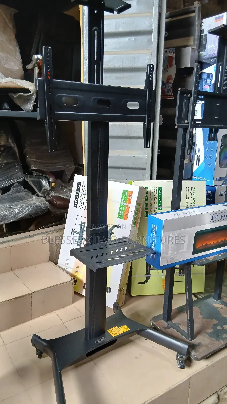 32 Inches to 65 Inches Tv Stand
