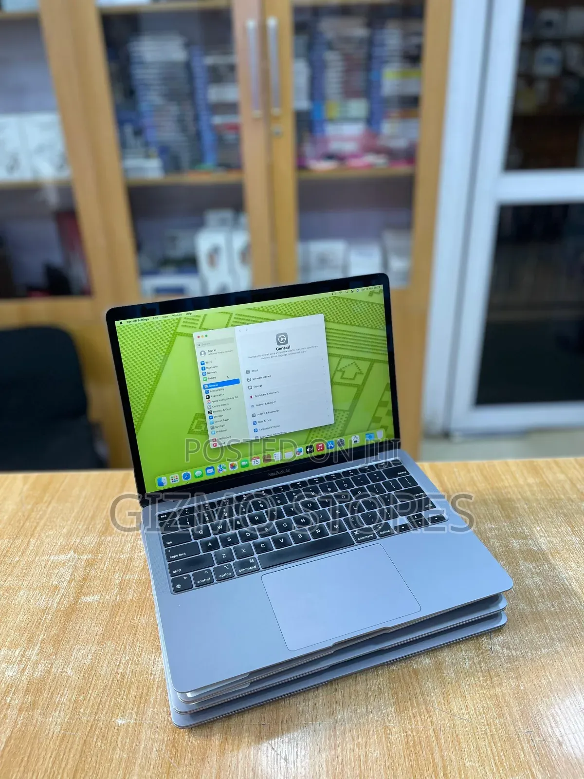 Laptop Apple MacBook Air 2020 M1 16GB Apple M1 SSD 512GB