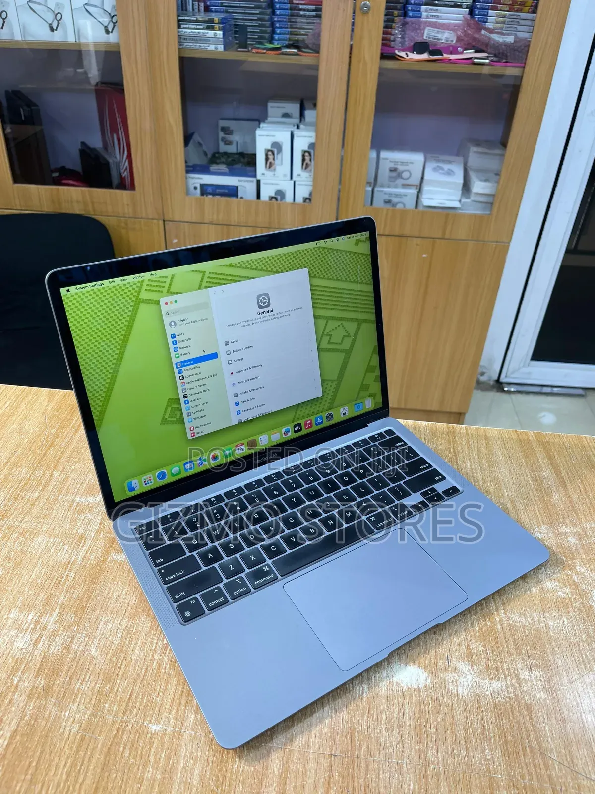 Laptop Apple MacBook Air 2020 M1 16GB Apple M1 SSD 512GB