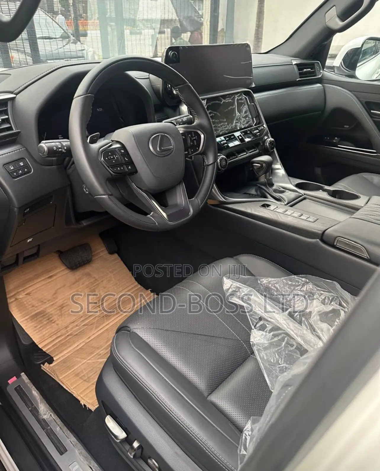 New Lexus LX LX 600 2025 Off white