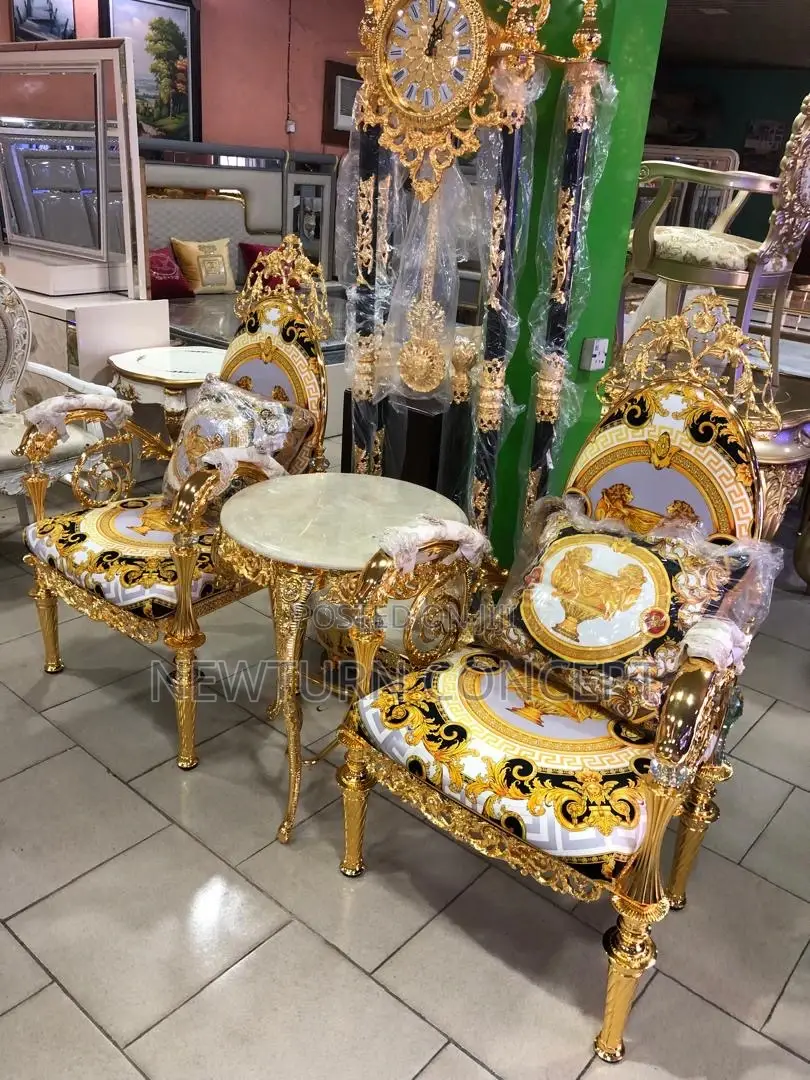 Turkey Product of Meeting Chairs and Table