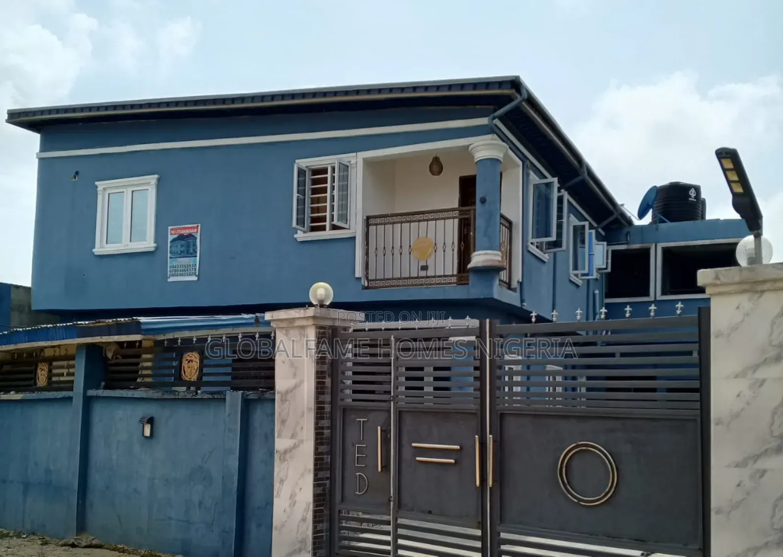 6bdrm Block of Flats in Malete By Beachwood, Lakowe for sale