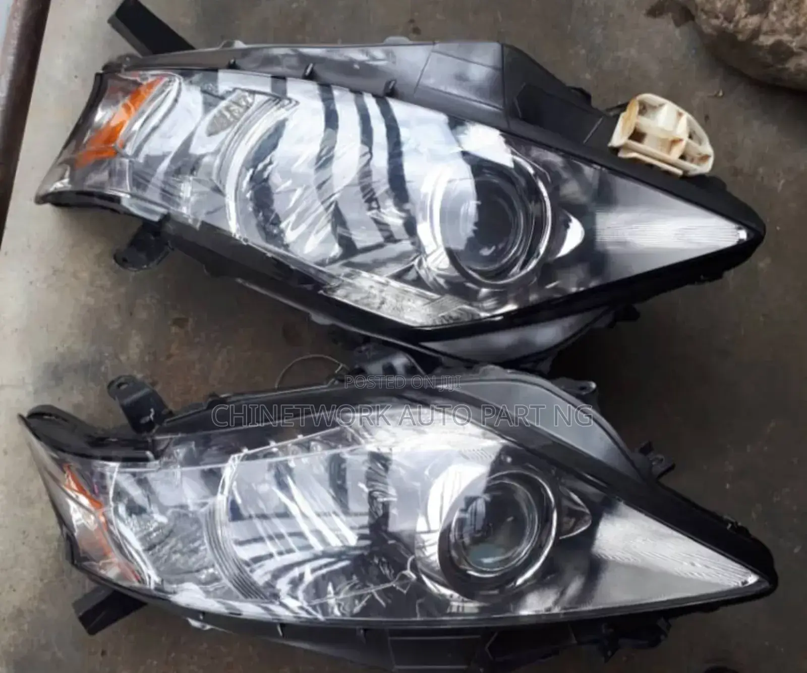 Lexus Rx350 Headlamp 2010 – Original | Clean | Affordable