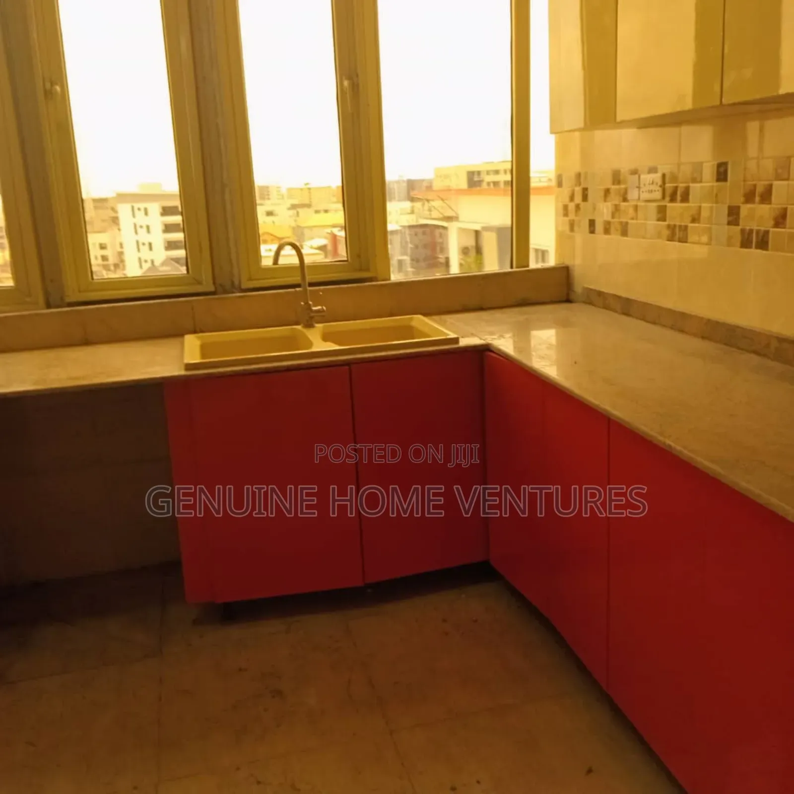 3bdrm Apartment in Ikate for sale