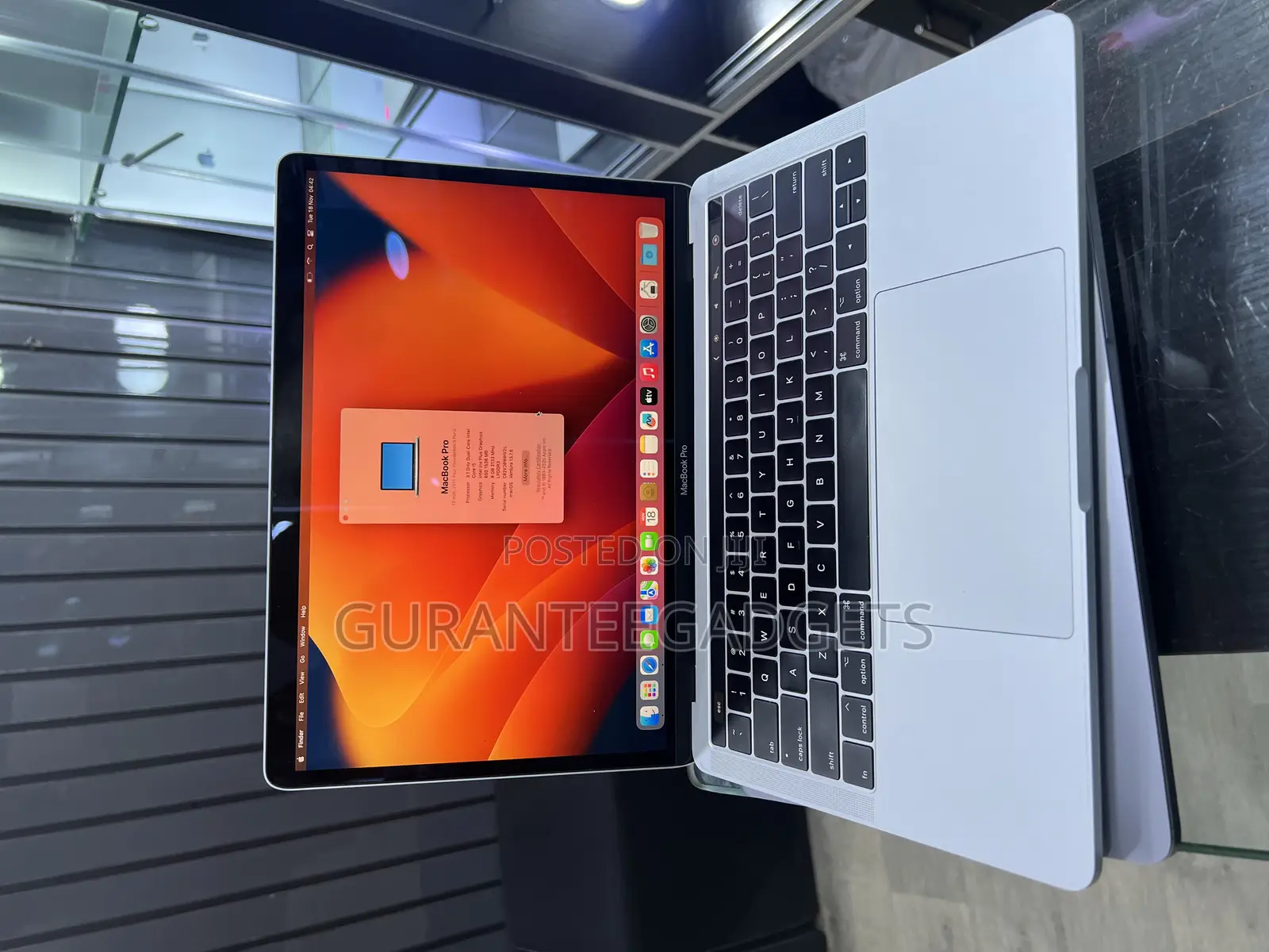 Laptop Apple MacBook Pro 2017 8GB Intel Core i5 SSD 256GB