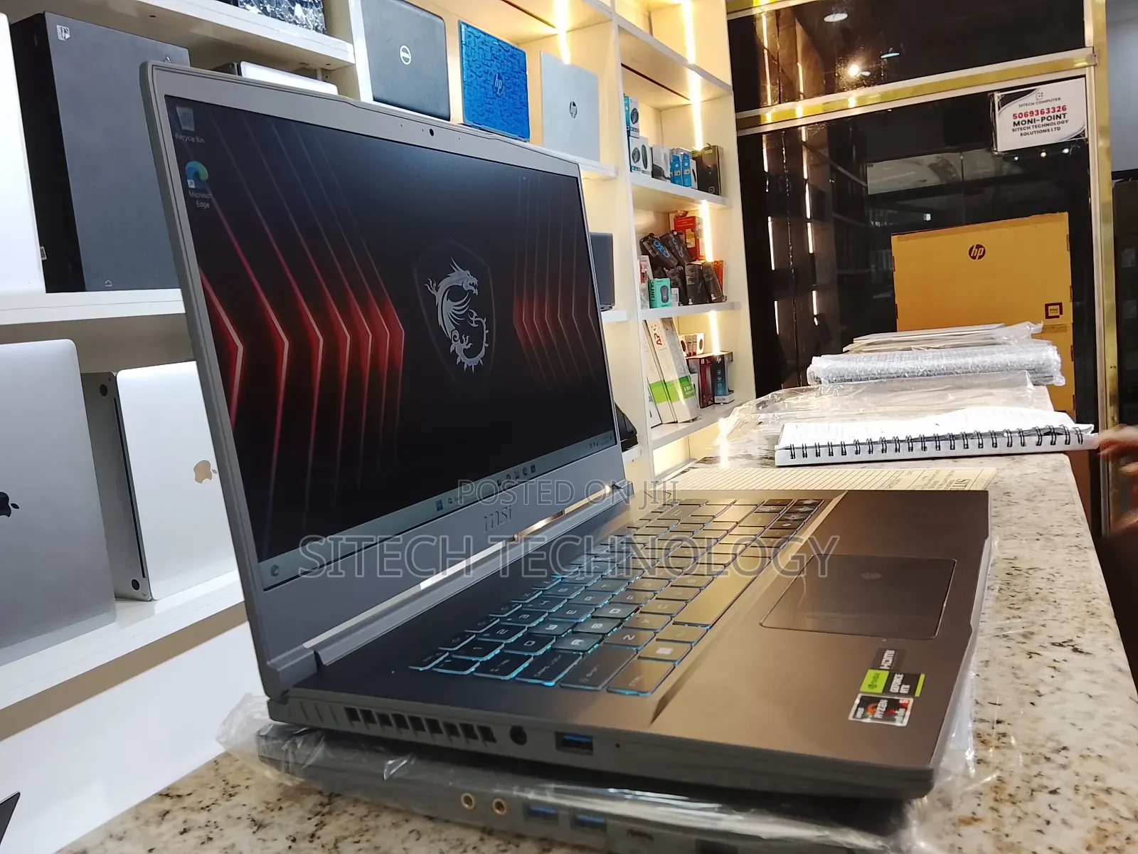 New Laptop MSI 16GB AMD Ryzen 9 SSD 512GB