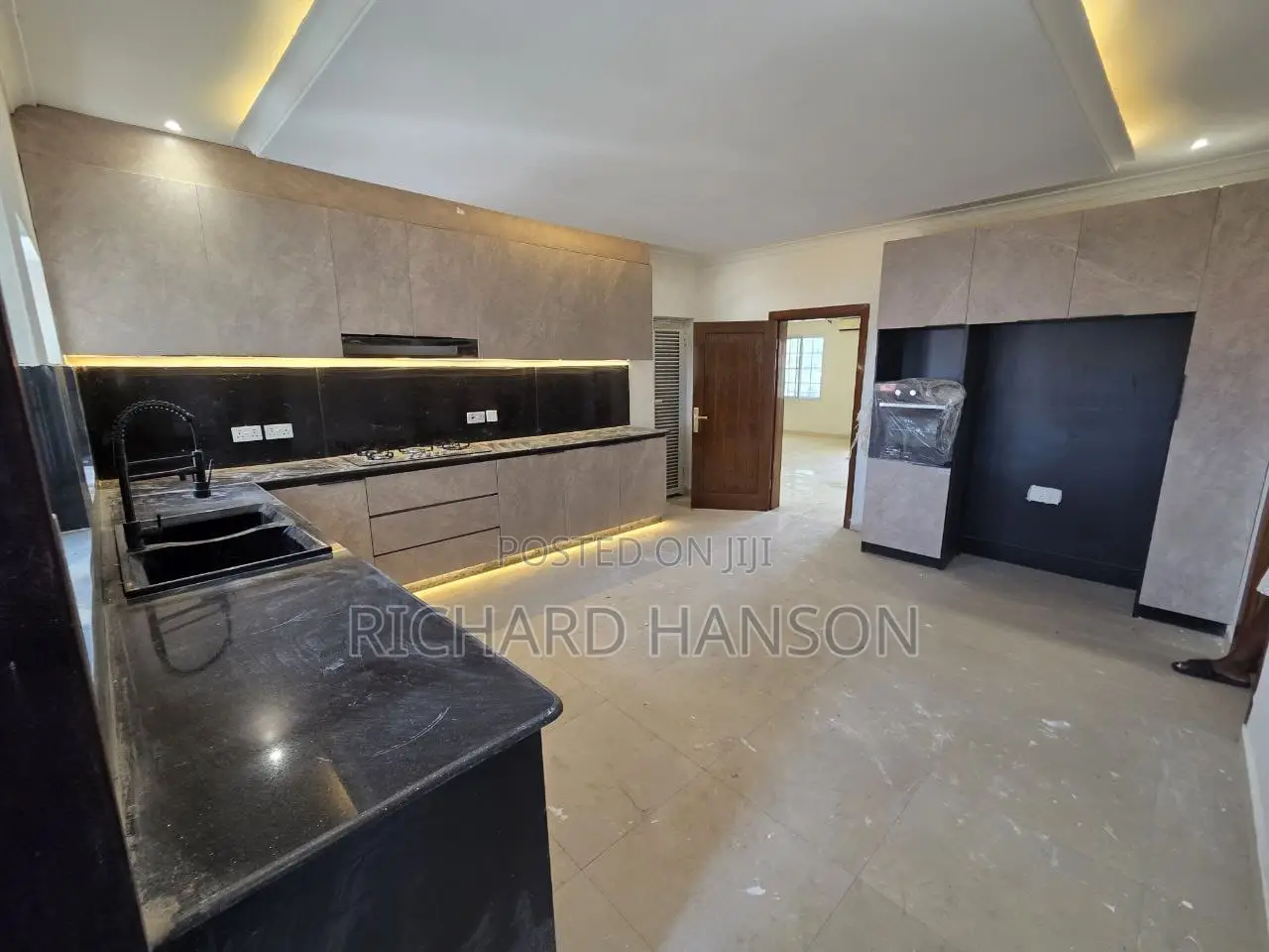 2bdrm Apartment in Victoria Island Extension for rent