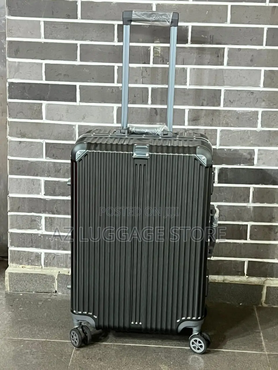 Medium Size Aluminum Luggage Box