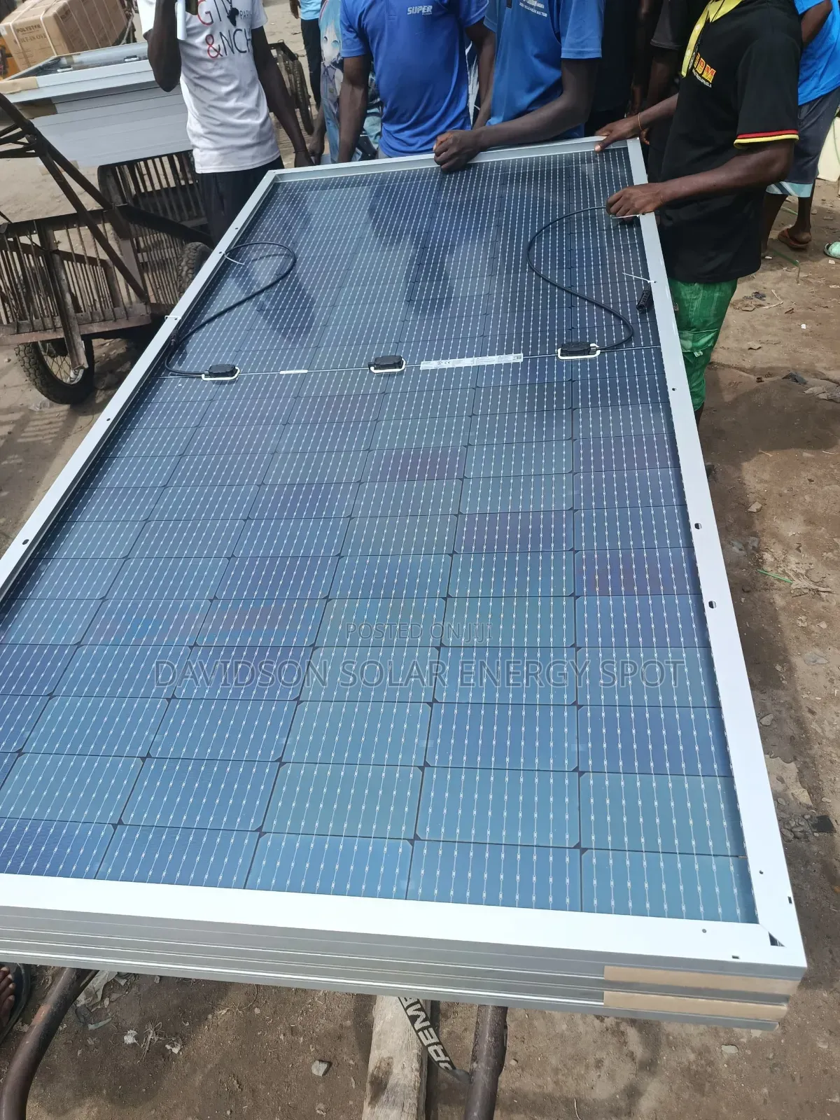 550watt Jinko Solar Panel Halfcut New One
