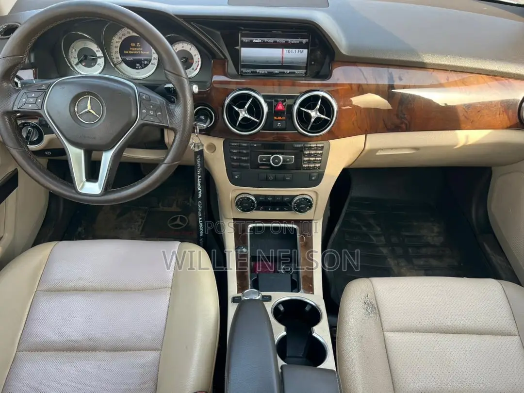 Mercedes-Benz GLK-Class 350 4MATIC 2013 White
