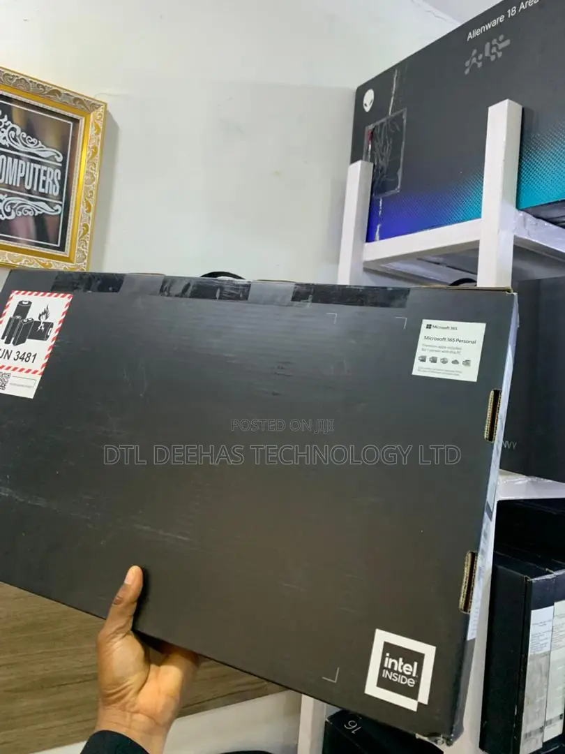 New Laptop HP Envy 17 32GB Intel Core Ultra 7 SSD 1T