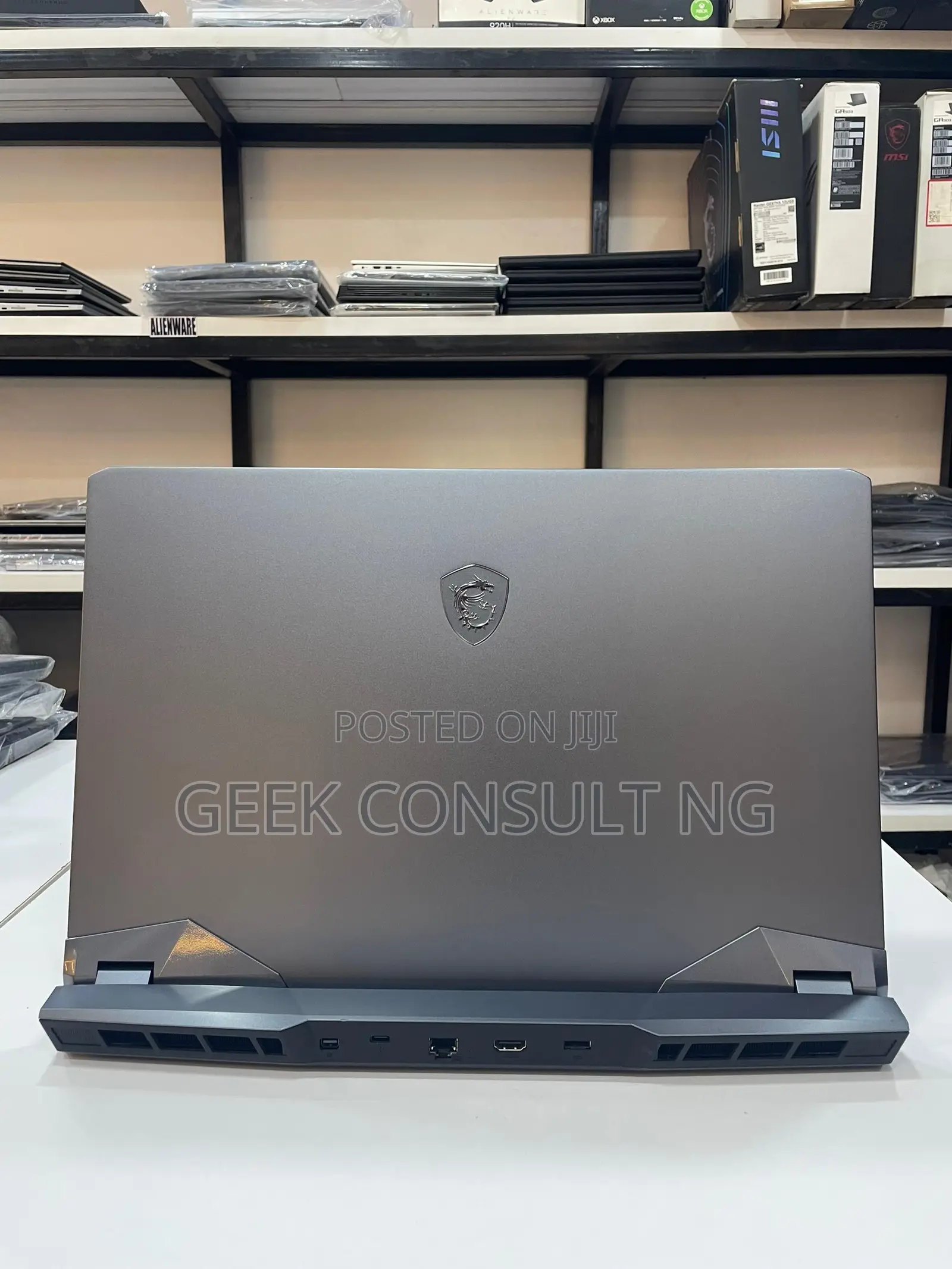 New Laptop MSI Raider GE76 12UGS 16GB Intel Core i7 SSD 1.5T