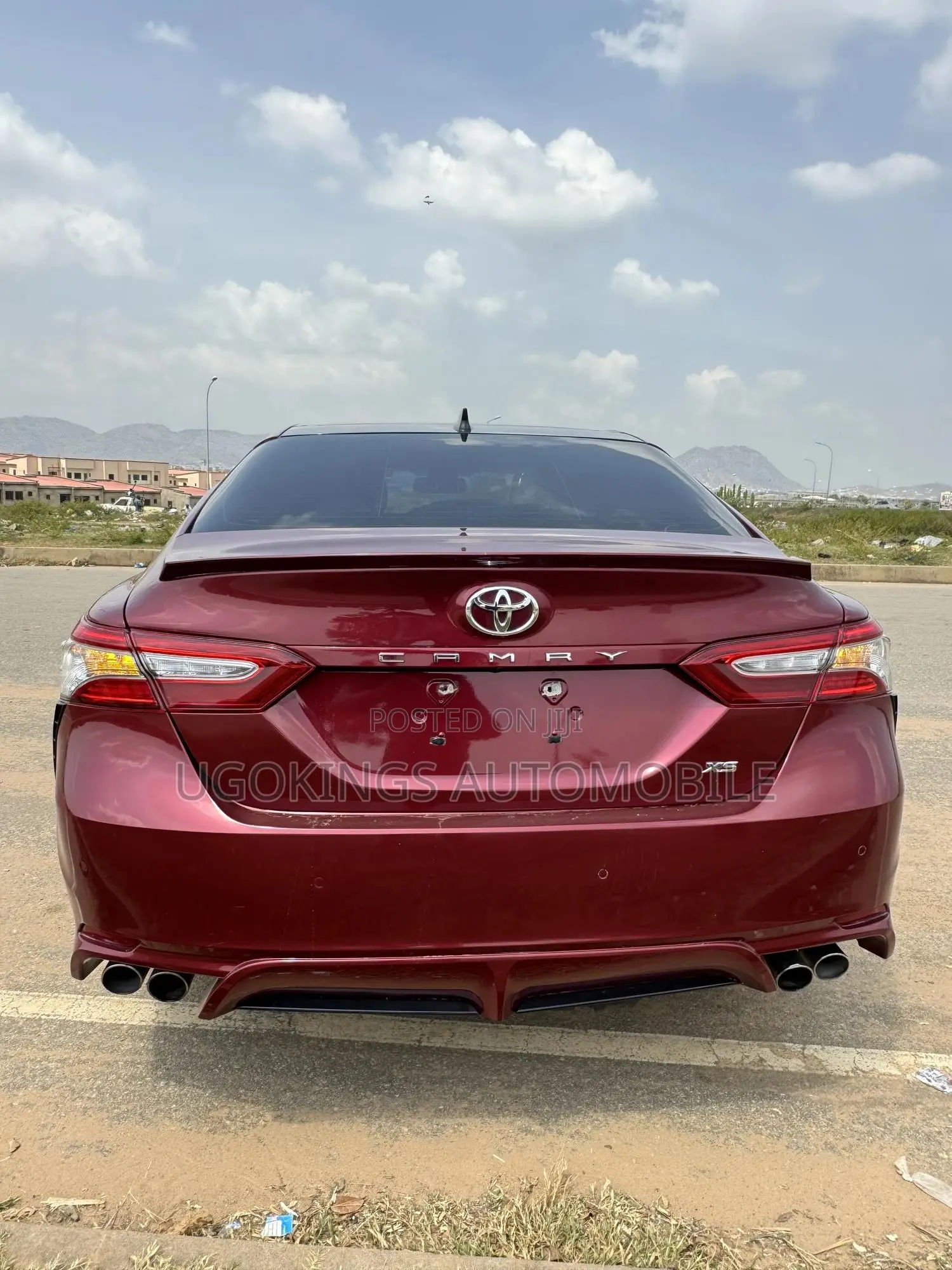 Toyota Camry 2020 Red