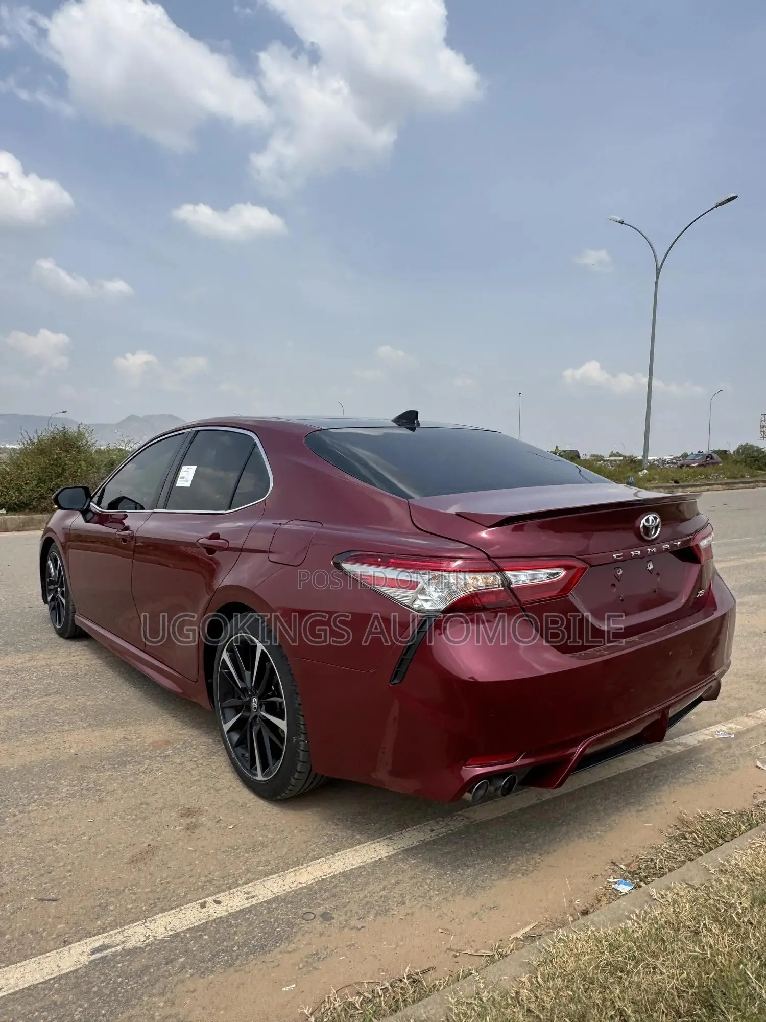 Toyota Camry 2020 Red