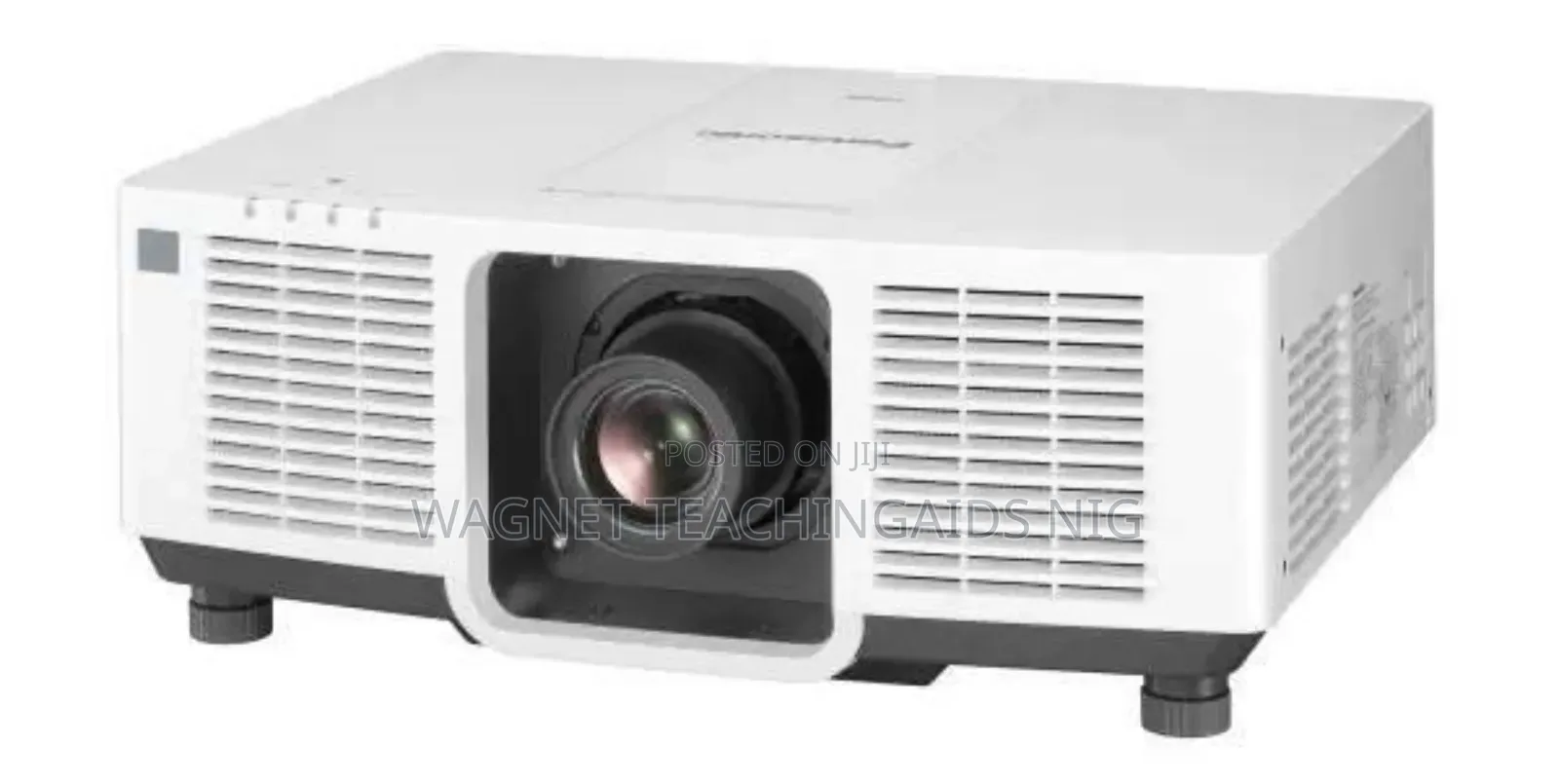 8200lumens Panasonic Pt-mz882-wu Projector