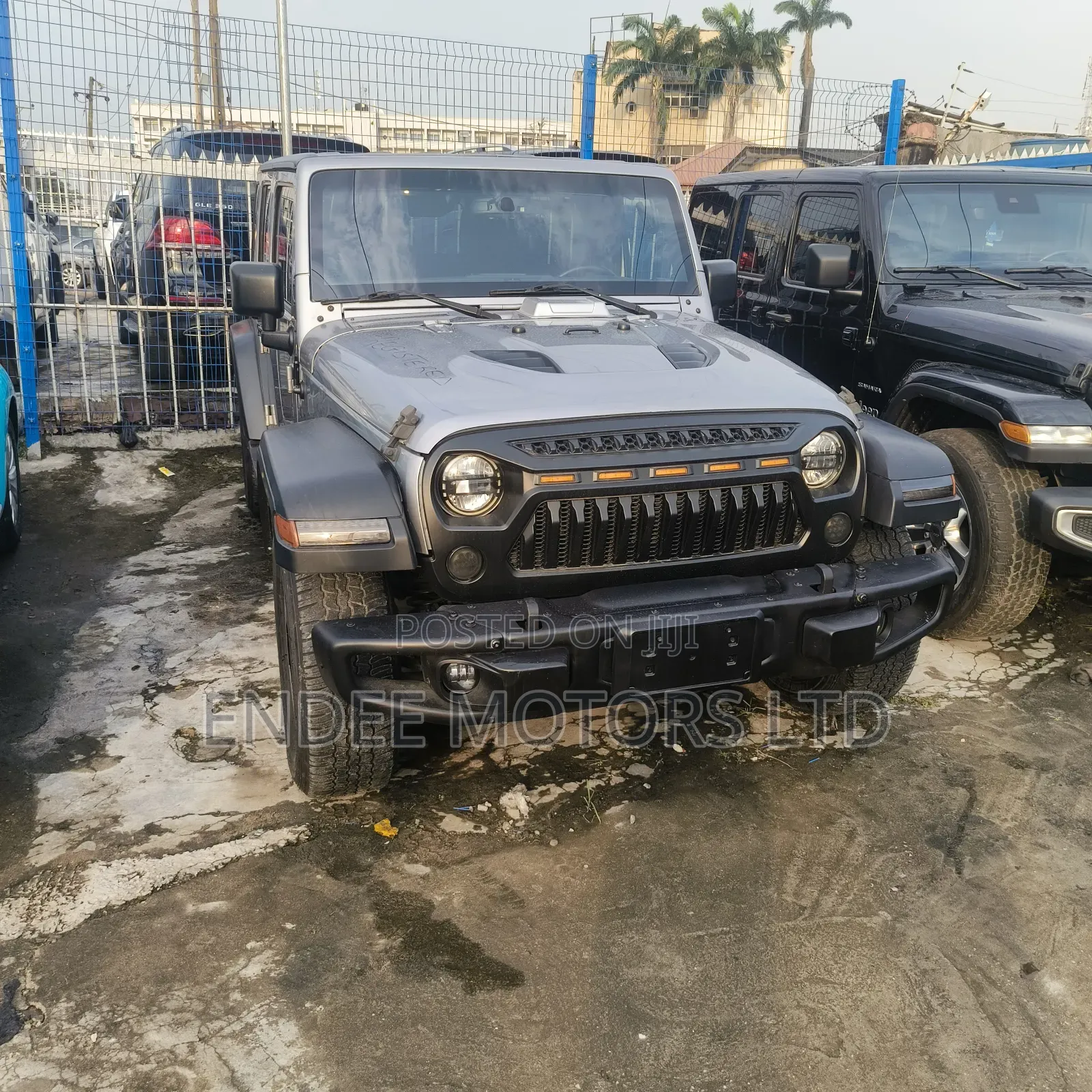 Jeep Wrangler Sahara 4x4 2016 Silver