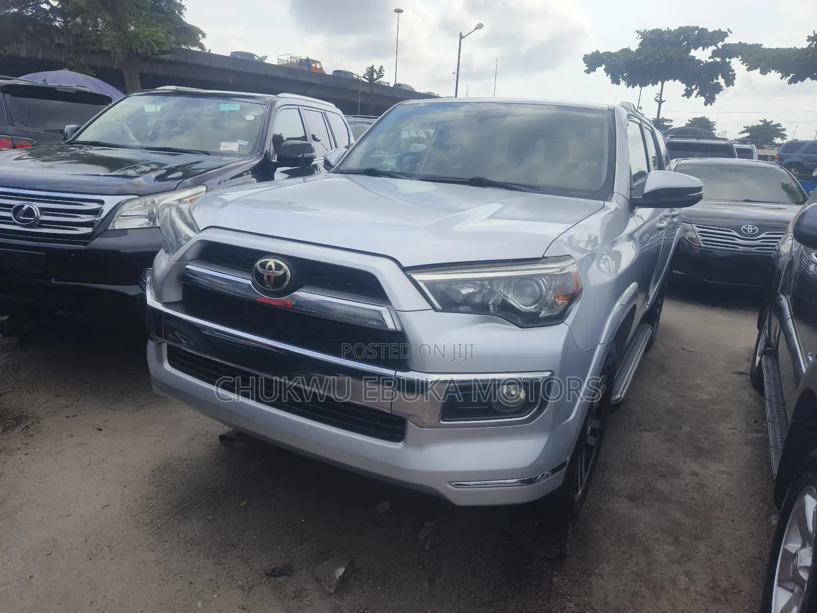Toyota 4-Runner Limited 4dr SUV 4WD (4.0L 6cyl 5A) 2015 Silver