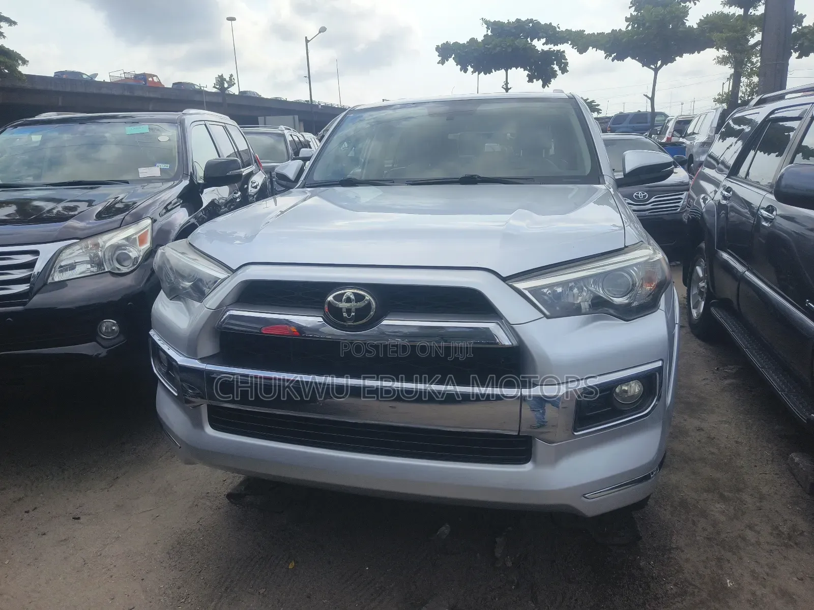 Toyota 4-Runner Limited 4dr SUV 4WD (4.0L 6cyl 5A) 2015 Silver