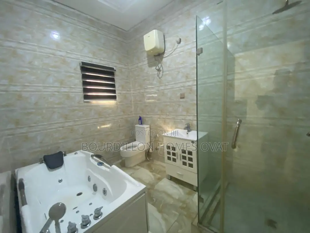 4bdrm Duplex in Orchid Lagos State, Lekki for rent