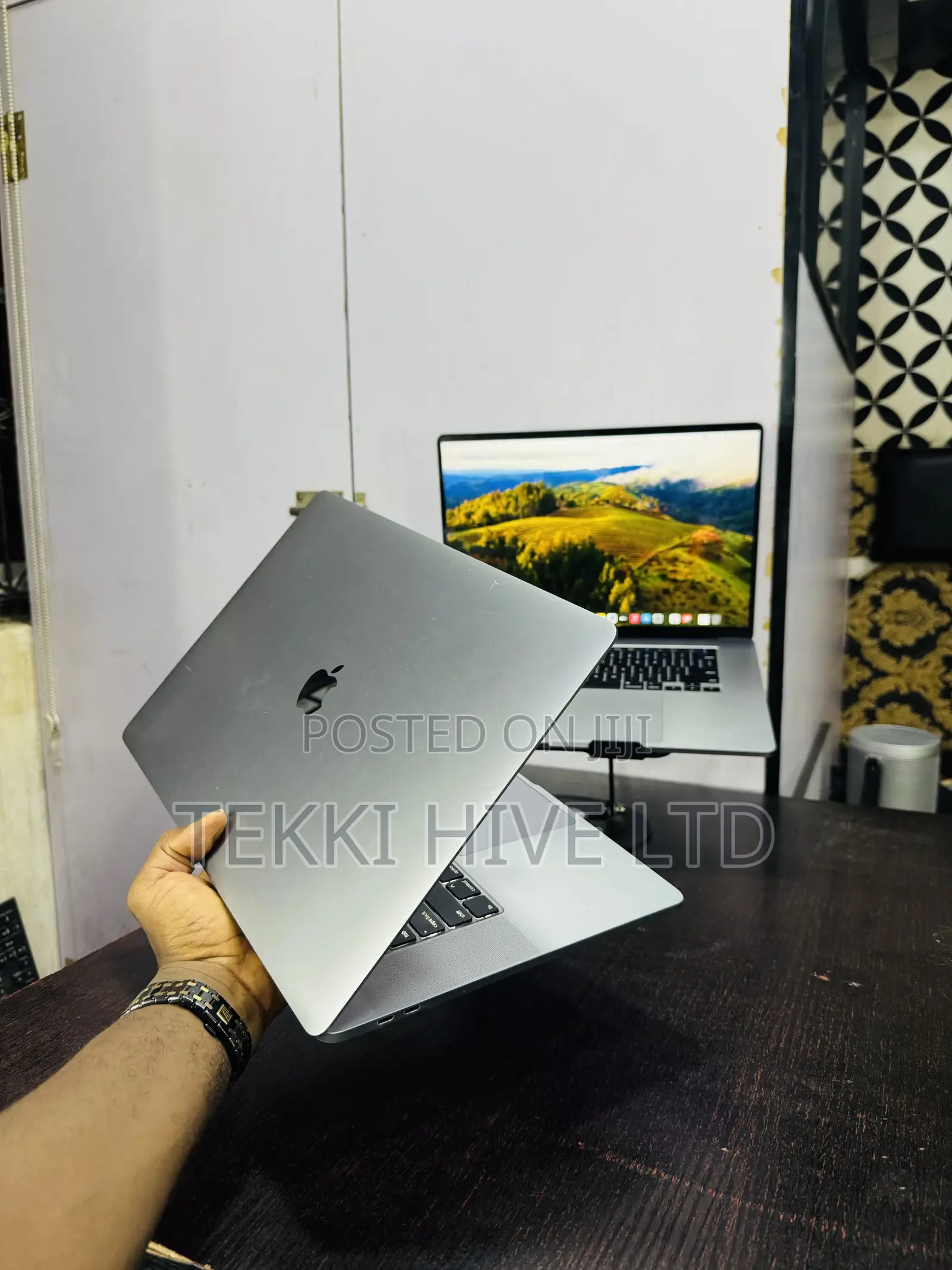 Laptop Apple MacBook Pro 2019 16GB Intel Core i7 SSD 512GB