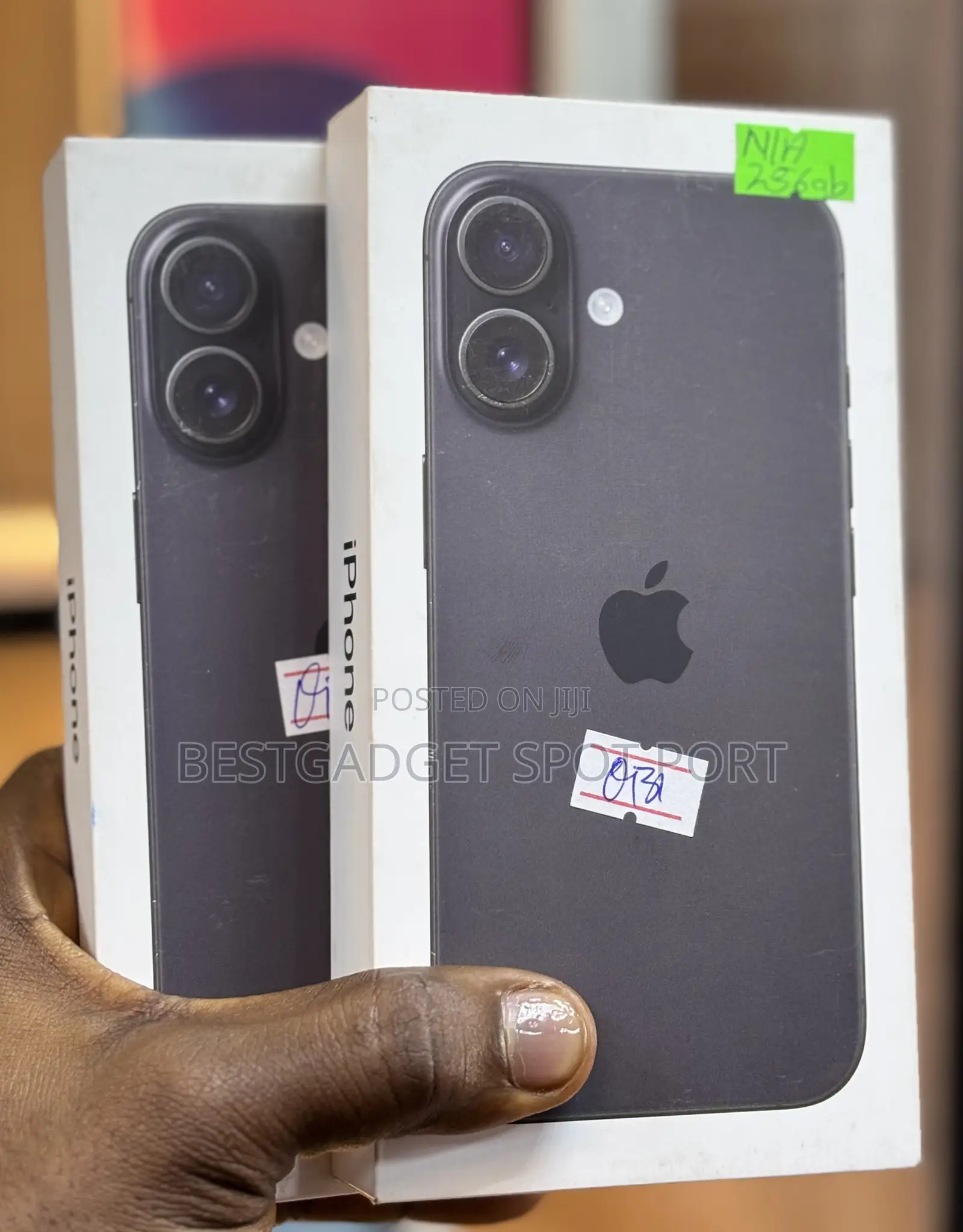 New Apple iPhone 16 128 GB Black