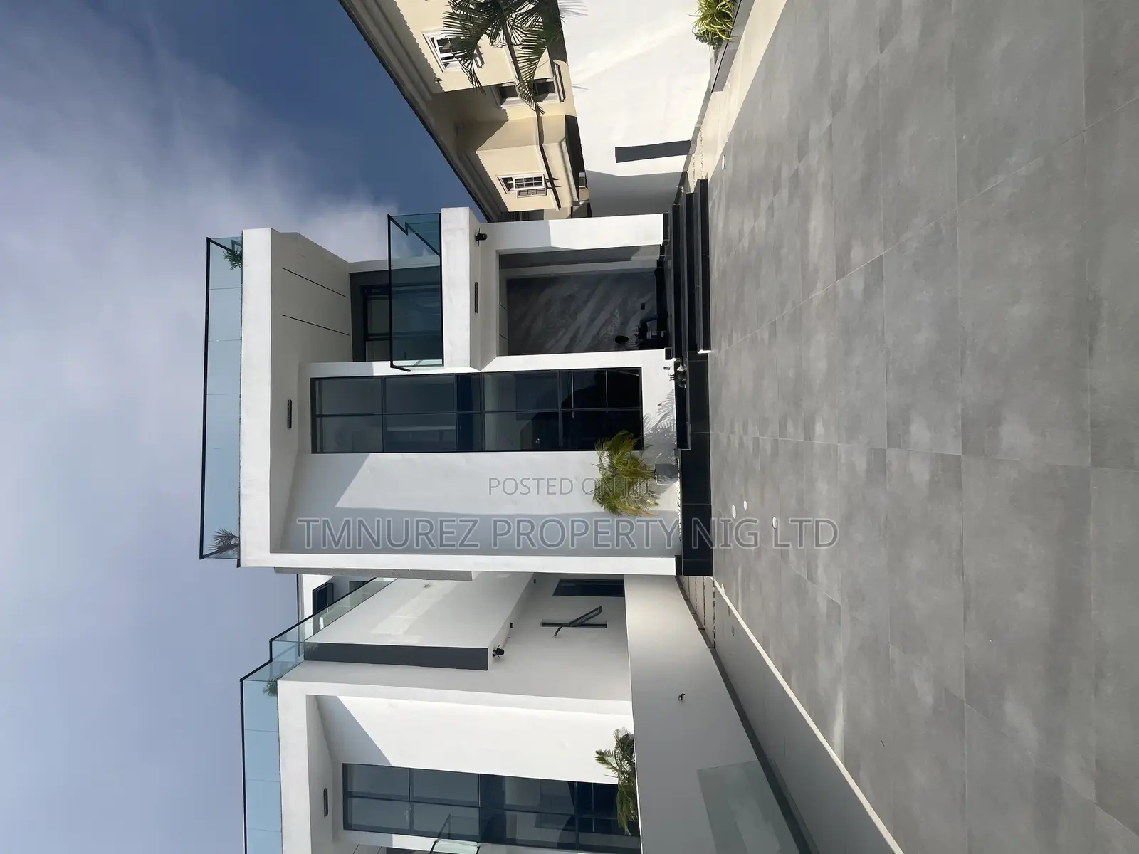 5bdrm Duplex in Chevron, Lekki for sale