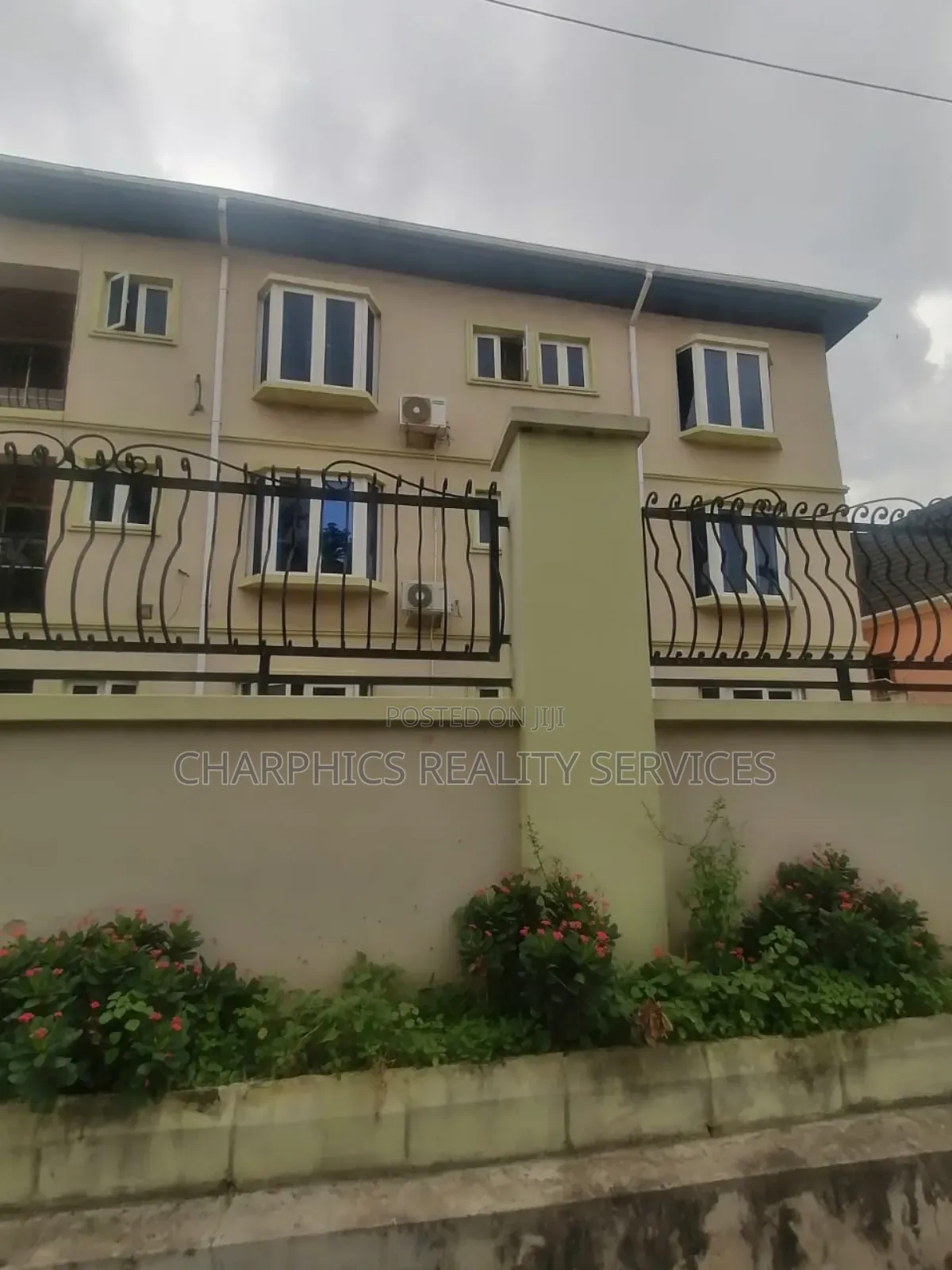 6bdrm Block of Flats in Toyin Street for sale