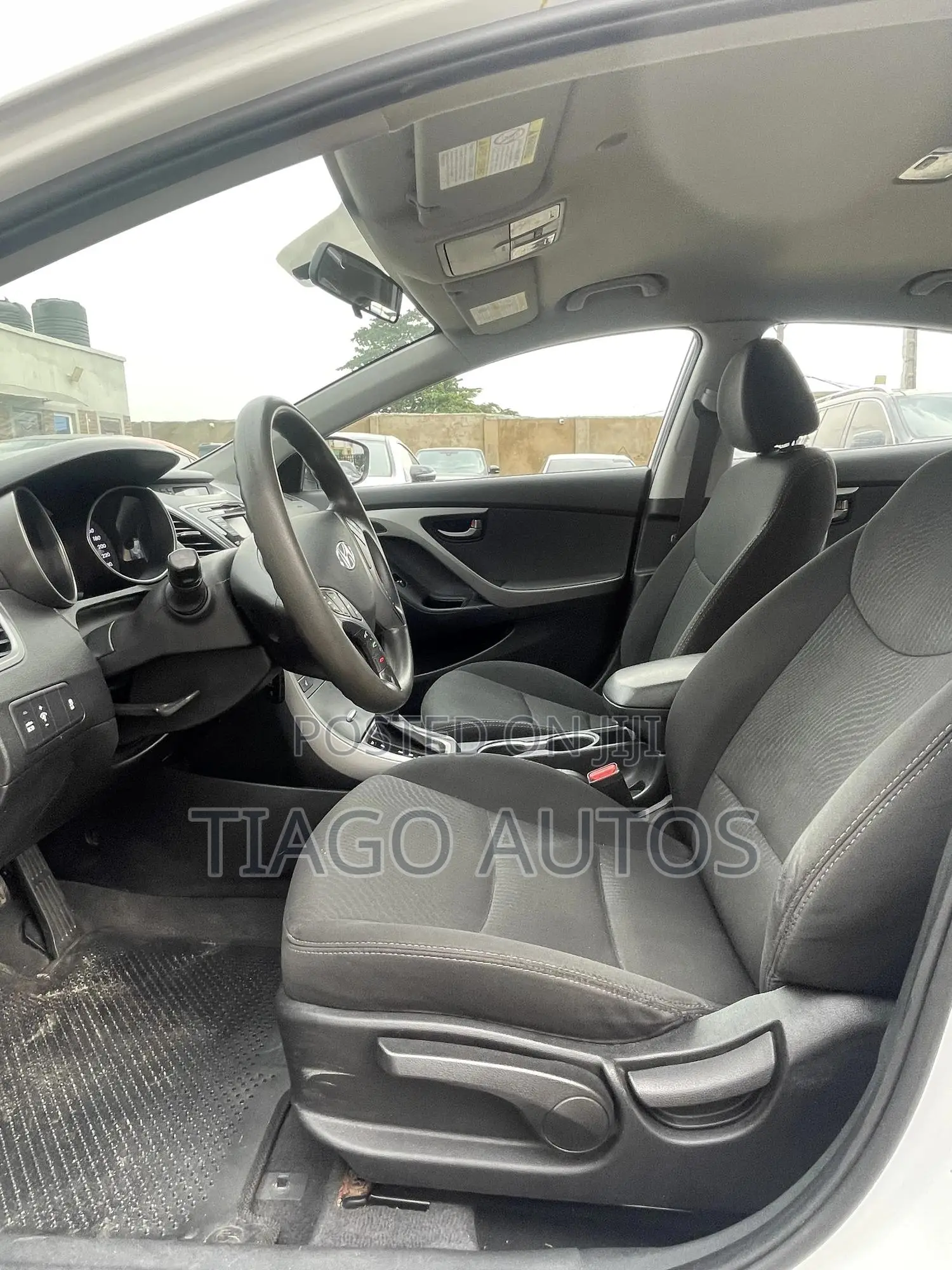Hyundai Elantra 2015 White