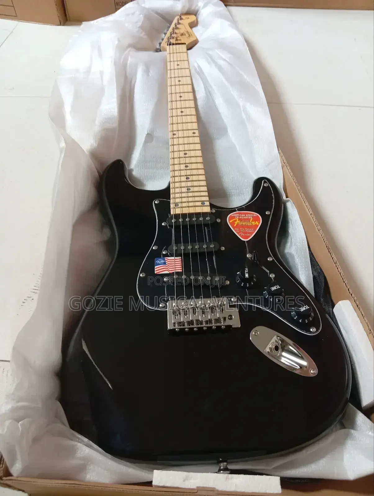 Squeir Fender Ander Stratocaster Electric Guitar