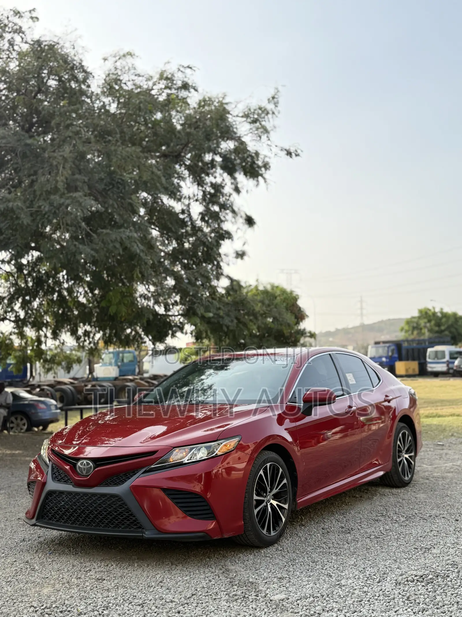 Toyota Camry SE (2.5L 4cyl 8A) 2019 Burgundy