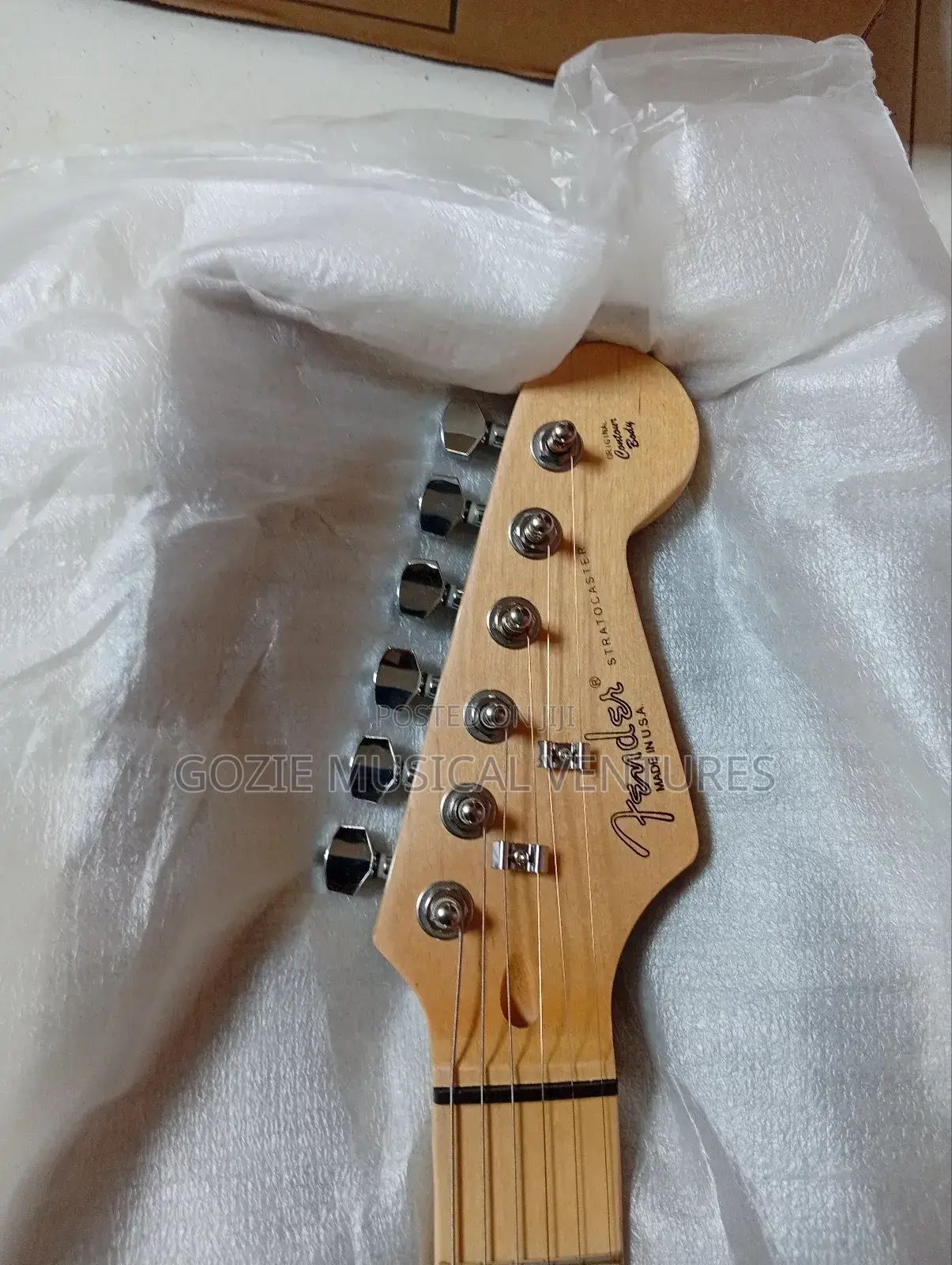 6 String Squeir Fender Stratocaster Electric Guitar With Amazing Sound