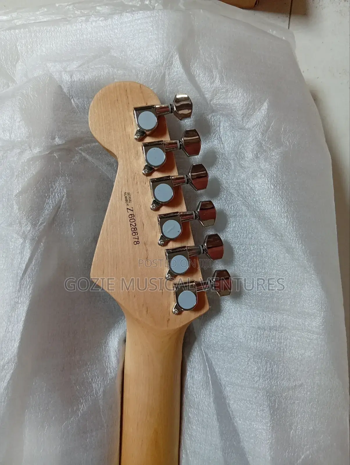 6 String Squeir Fender Stratocaster Electric Guitar With Amazing Sound