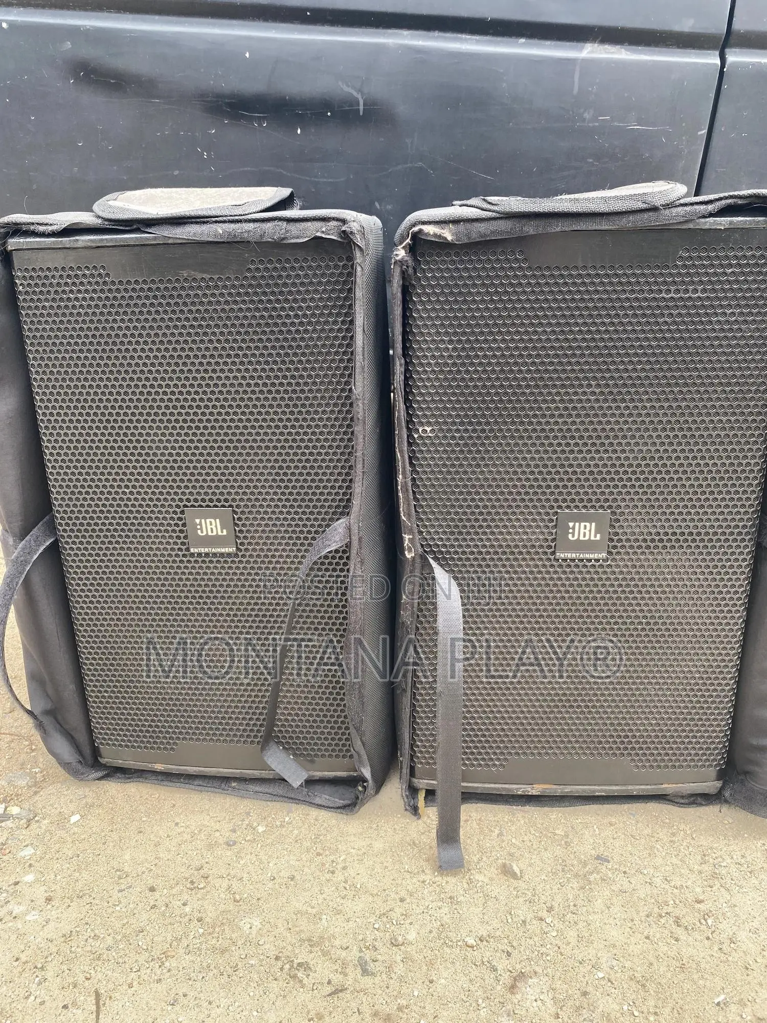 Hanging Speakers Available for Rent