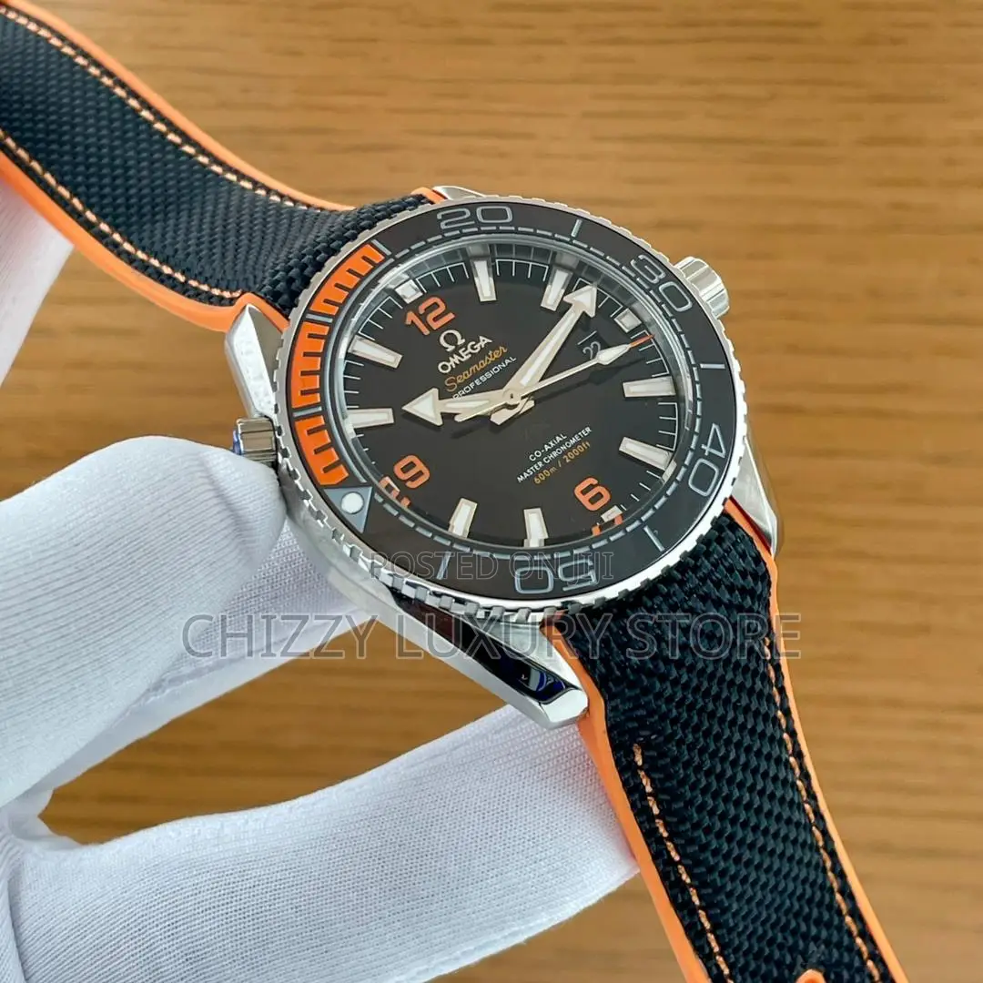 Omega Quality Luxury Men Automatic Engine Wristwatch