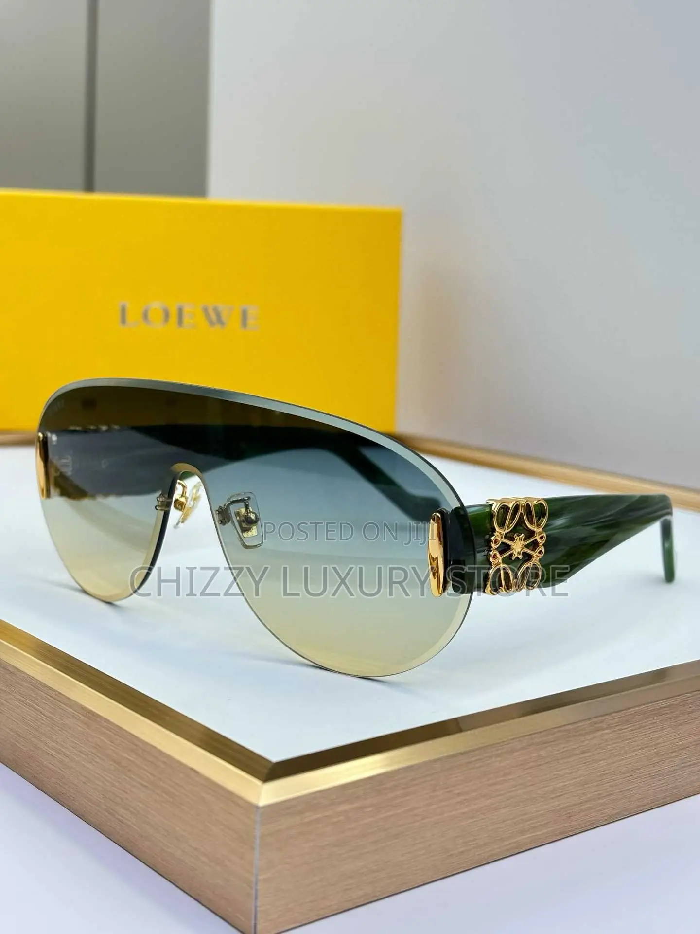 Loewe Quality Luxury Men Sunglasses