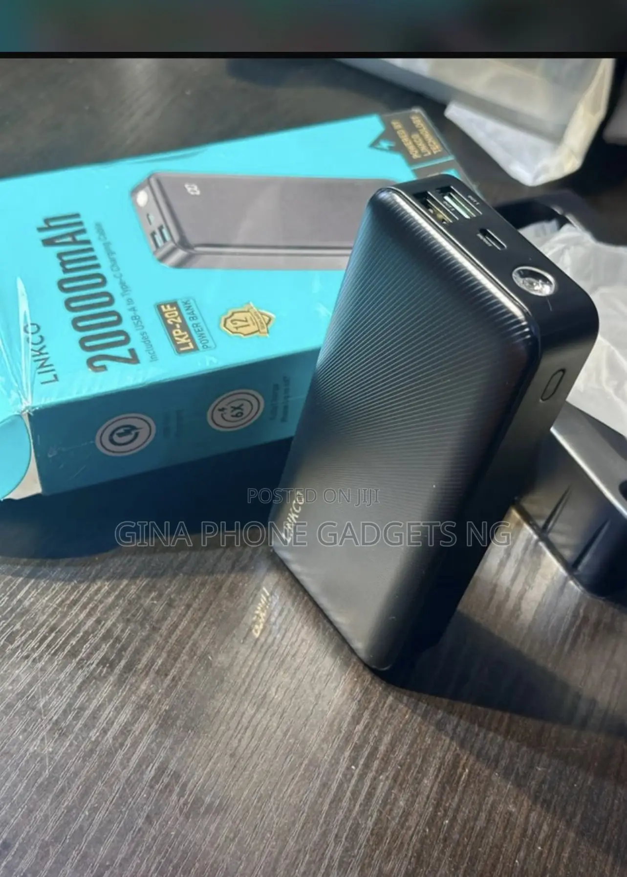 Power Bank (20000 Mah Fast Charging Linkco Power Bank