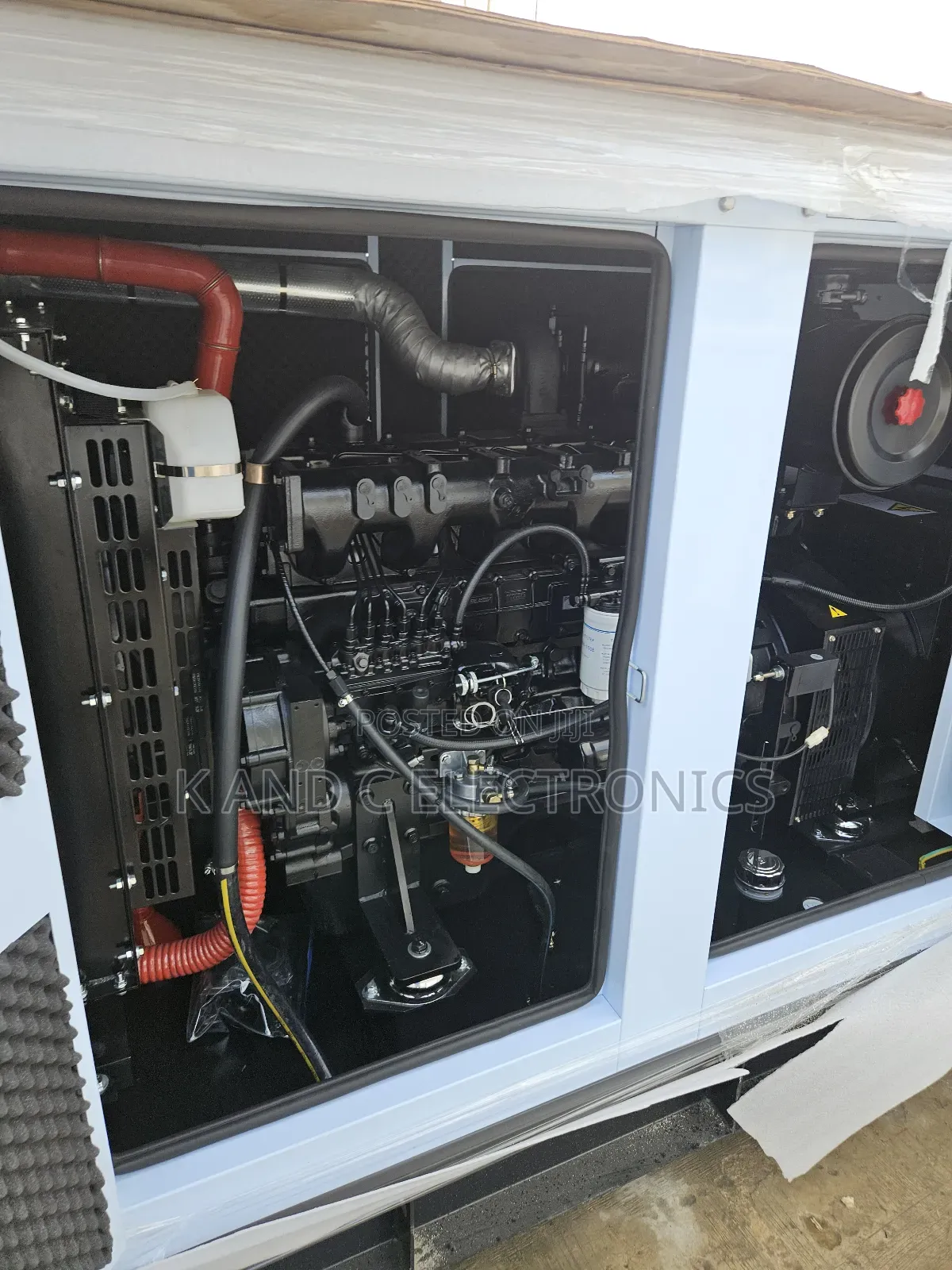 200kva Perkins Diesel Soundproof Generator Available