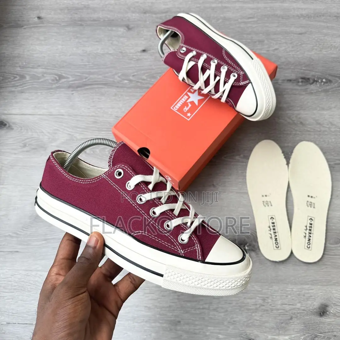 Original Converse Chuck Taylor 70s All Star Plus Low Sneakers