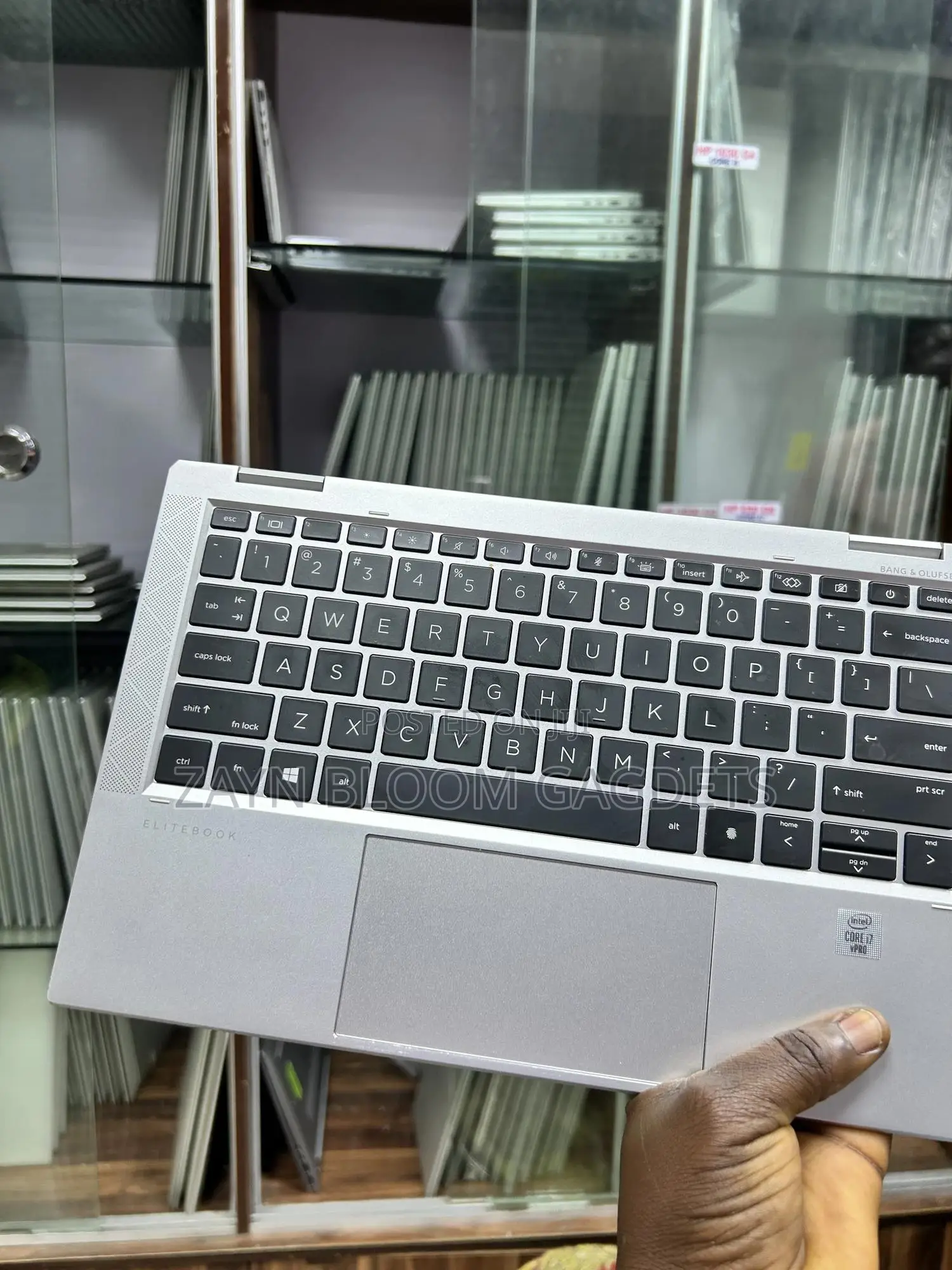 Laptop HP EliteBook 1030 16GB Intel Core I7 SSD 256GB