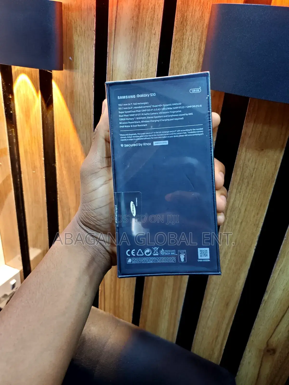 New Samsung Galaxy S10 128 GB Blue
