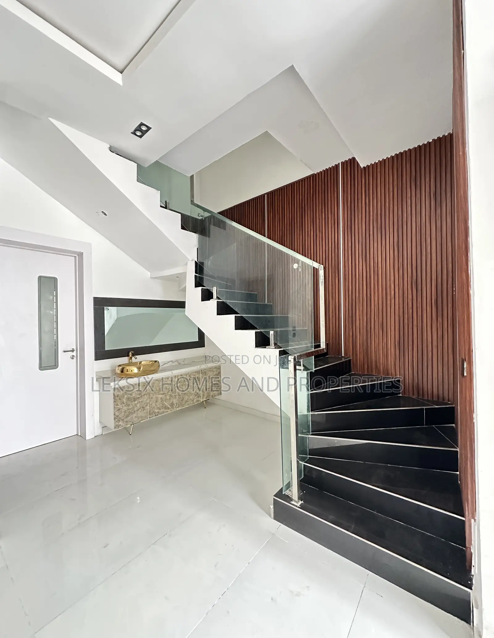 4bdrm Duplex in A Well Secured, Ado / Ajah for sale