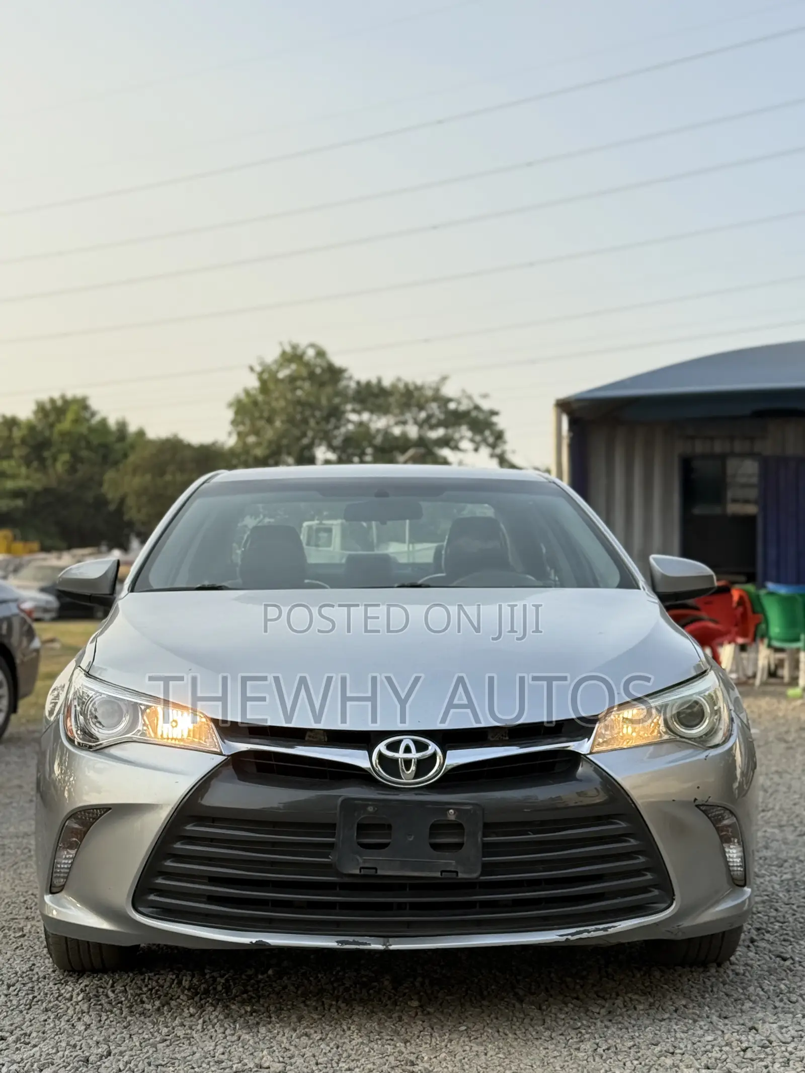 Toyota Camry LE 4dr Sedan (2.5L 4cyl 6A) 2015 Silver