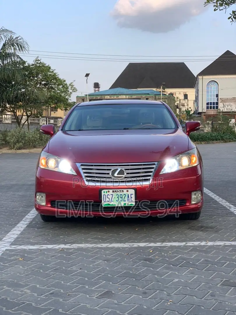 Lexus ES 350 2011 Red