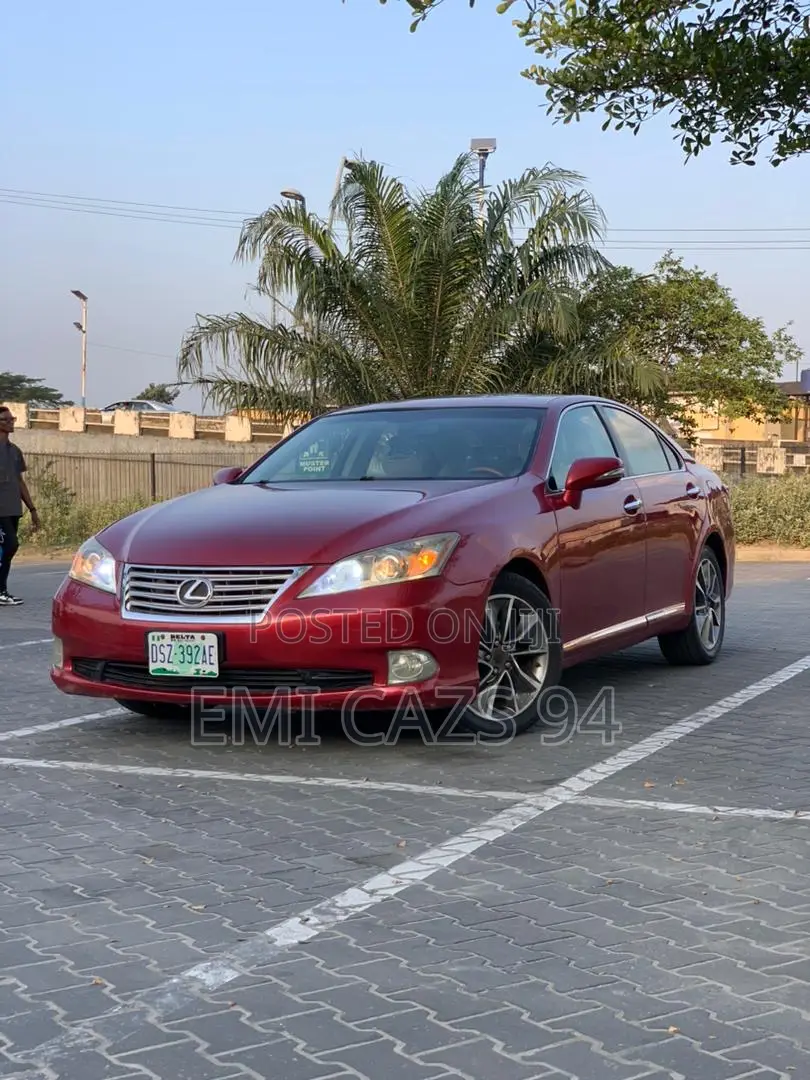 Lexus ES 350 2011 Red