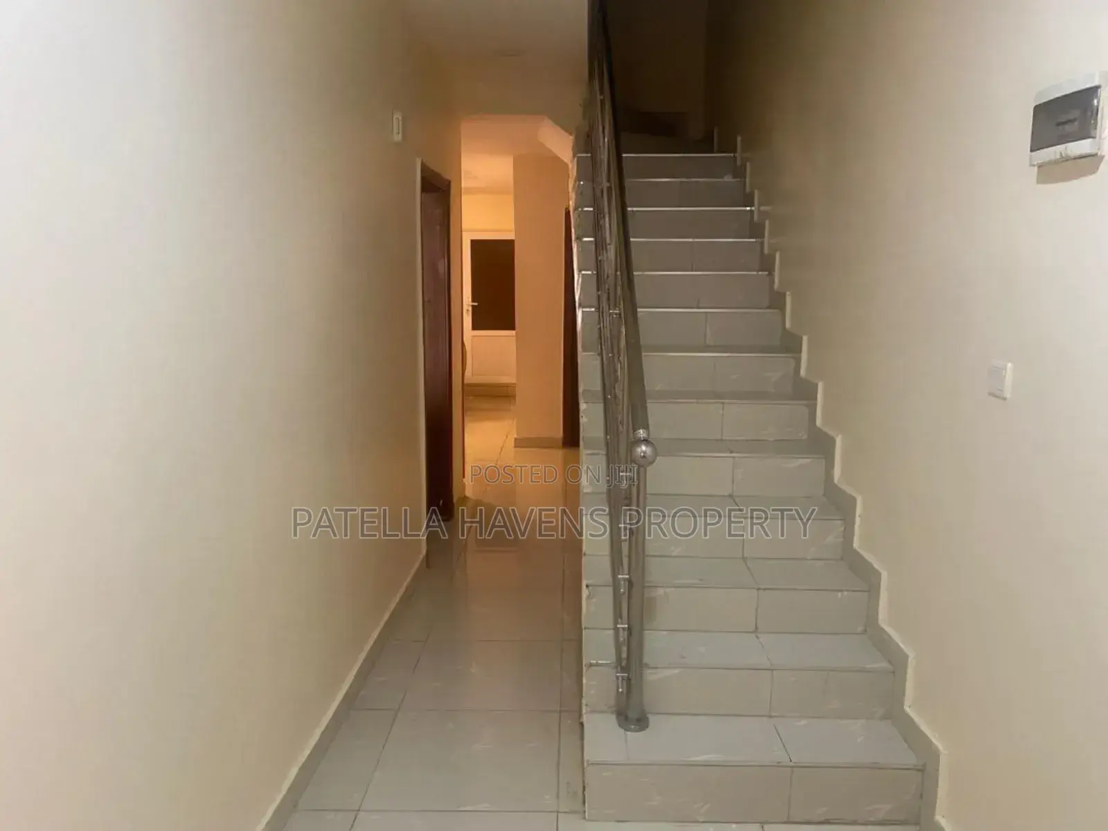 4bdrm Duplex in Galadimawa for sale